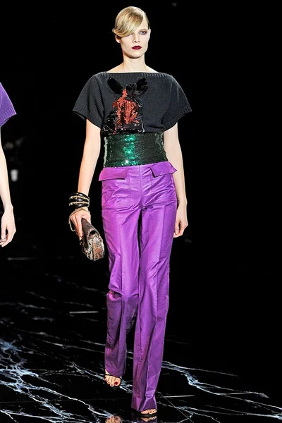 Look 40
